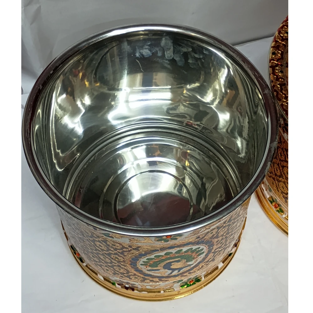 Two Tankies-10No-Z03544