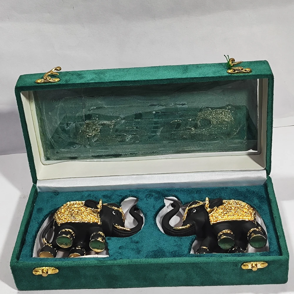 Two Elephant-4No-Z09008