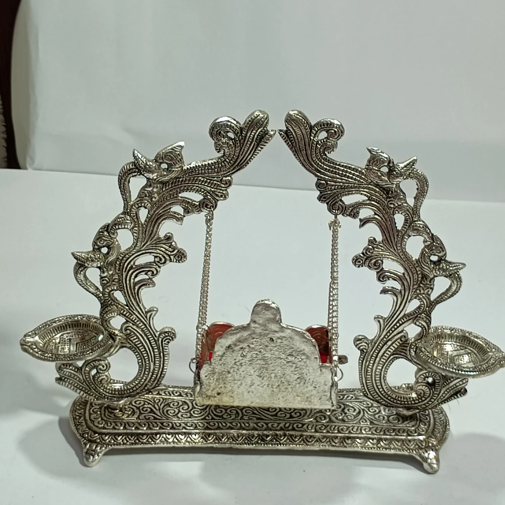 Jhula-4No-Z12130
