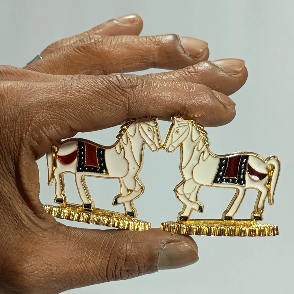 Horse-2No-Z10735
