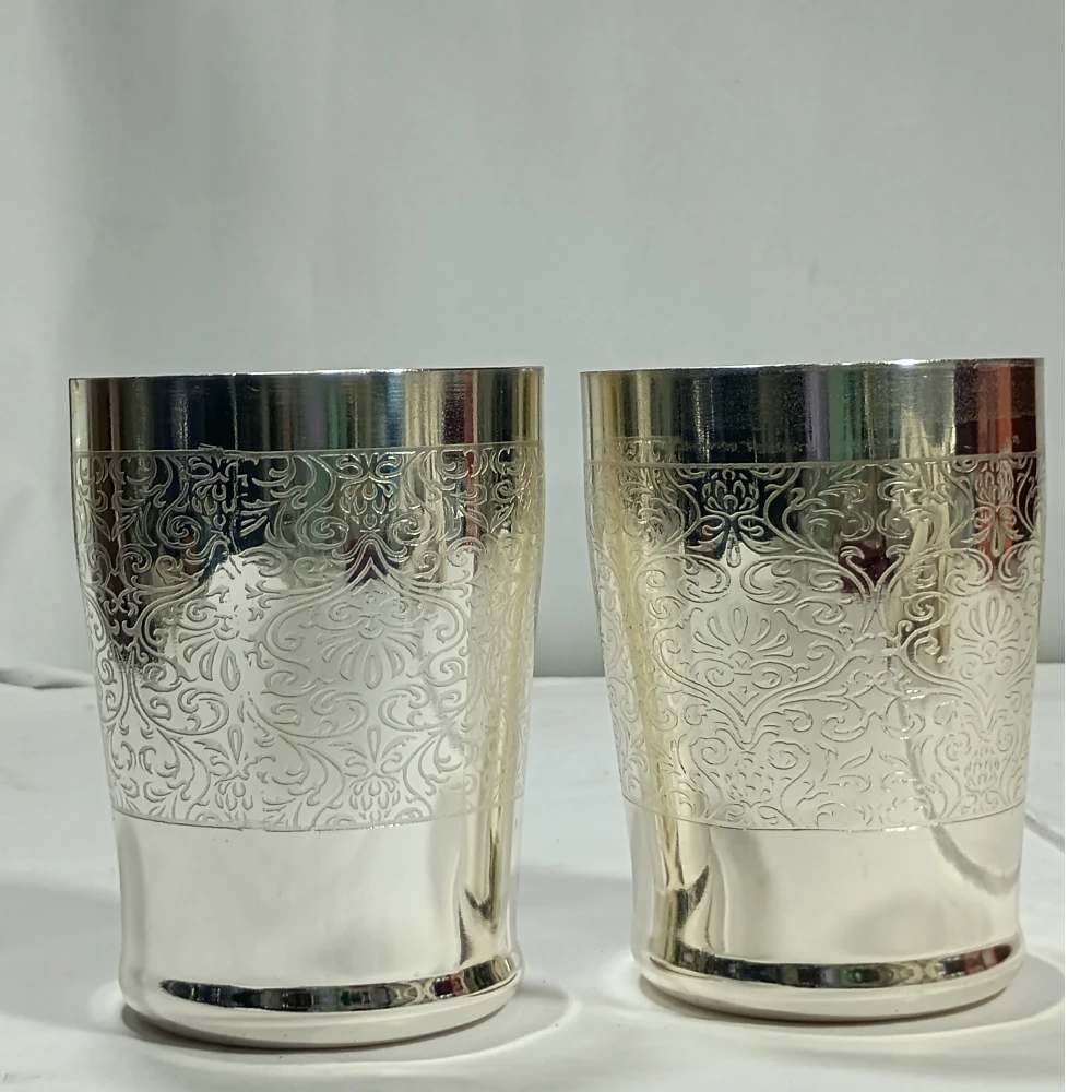 Two Glases-4No-Z12419