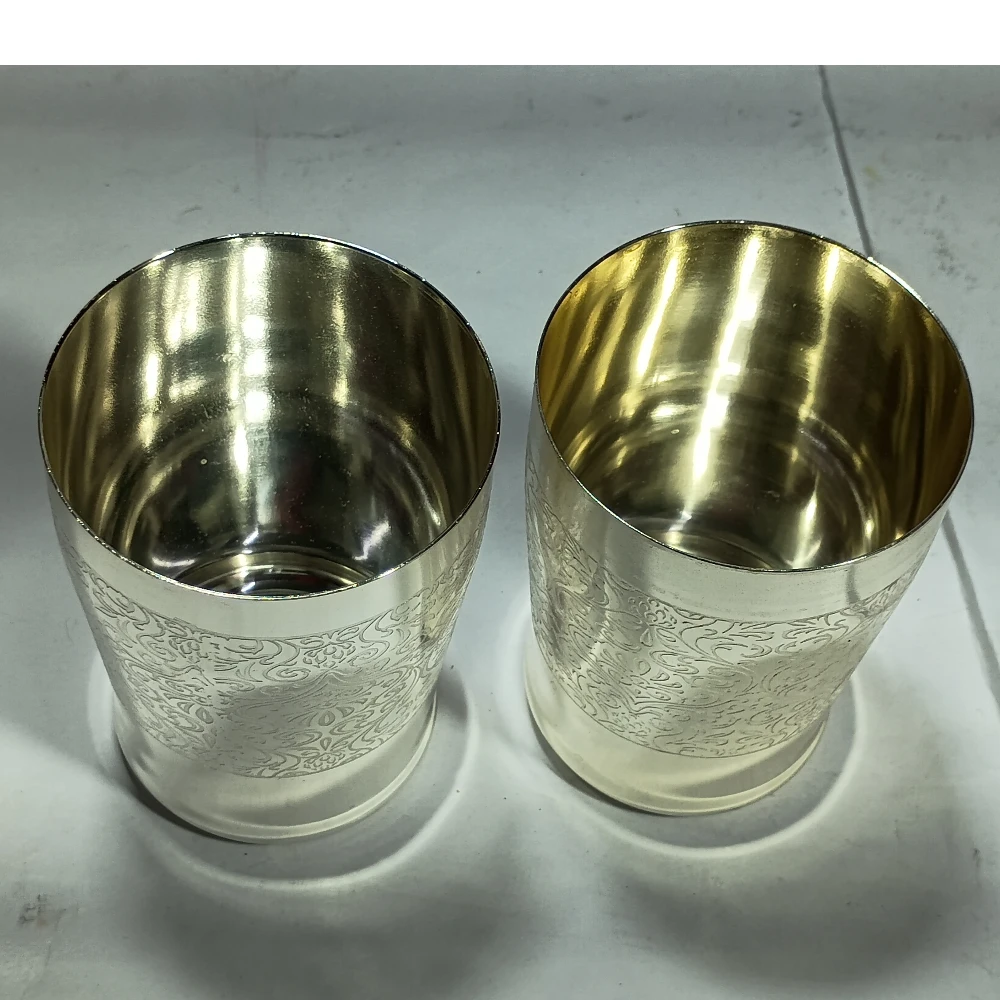 Two Glases-4No-Z12419