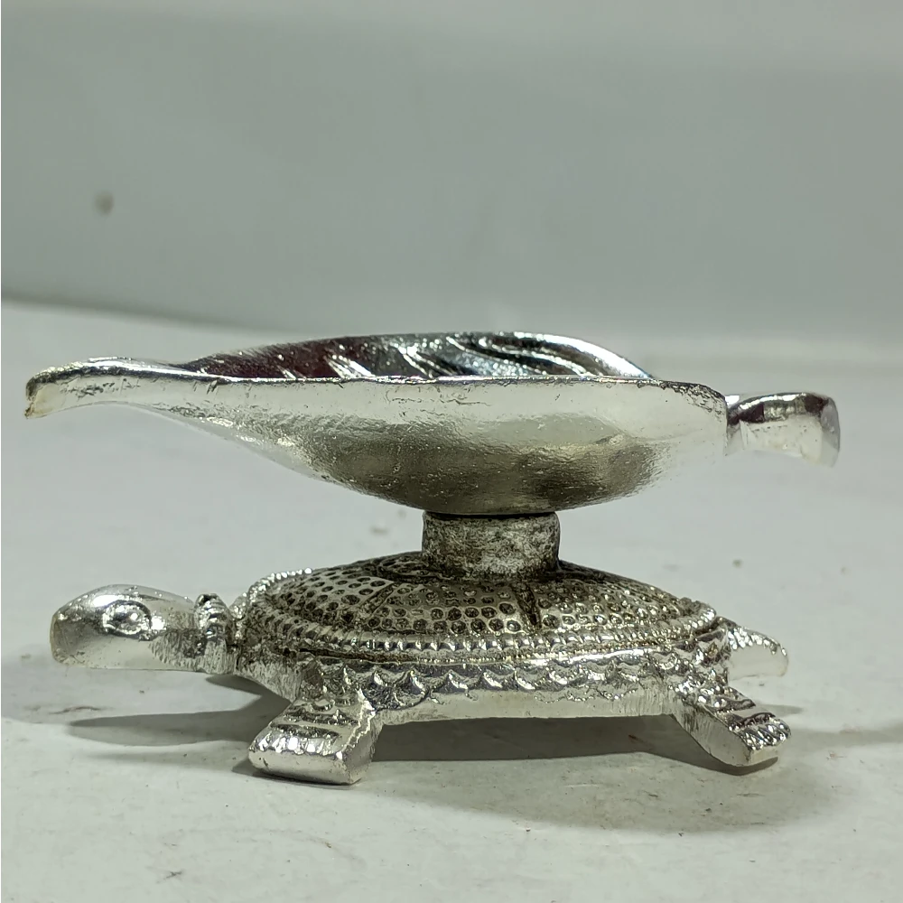 Tortoise with Diya-1No-Z12285