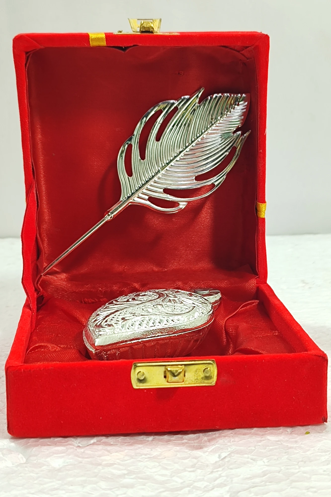 Chopra with Tilak Stick - Z12114