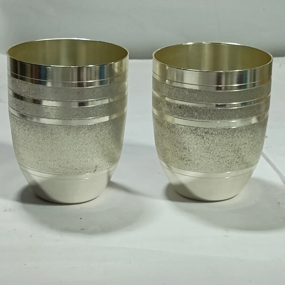 Two Glases-4No-Z12417