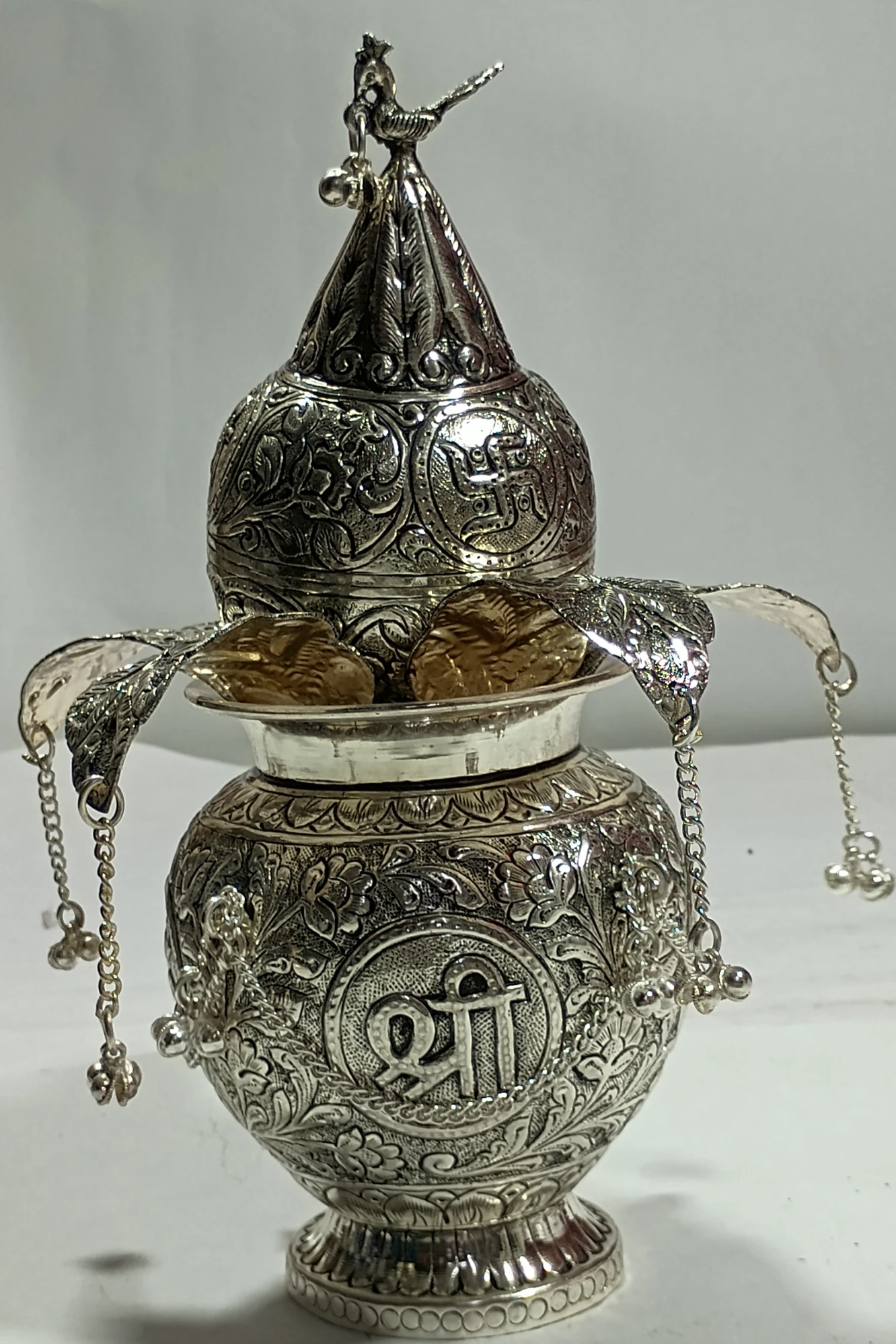 kalash With Nariyal-6No-Z06430