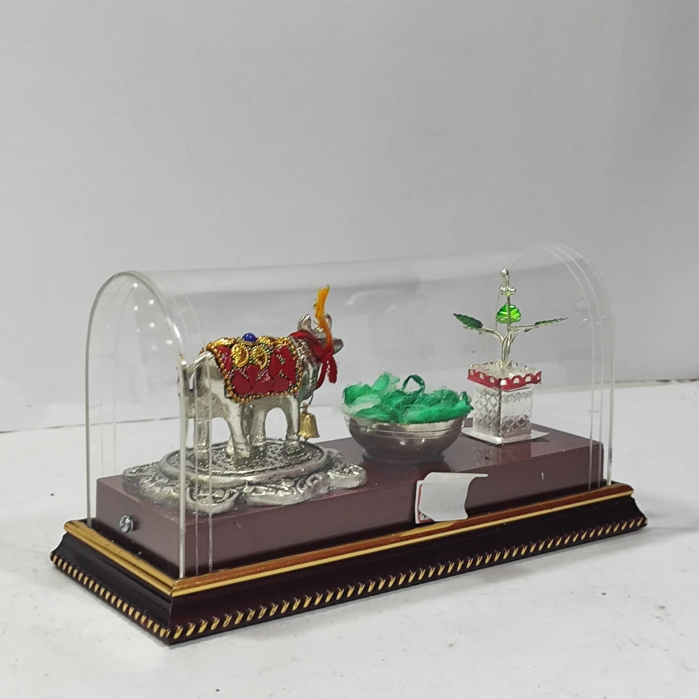 Cowcalf with Tulsi witth bati-7.5No-Z13083