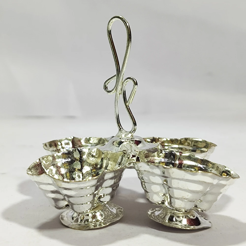 Chopra with Peacock-3No-Z03686