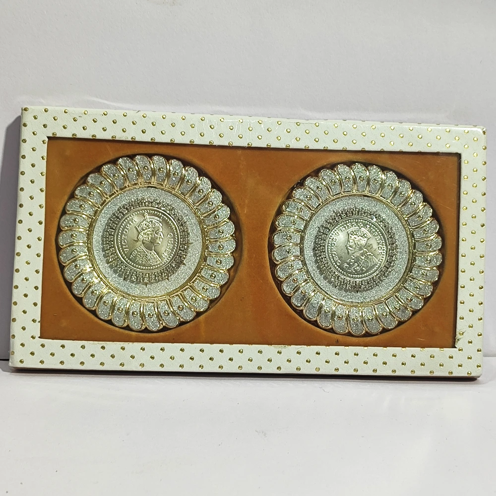 Two Coins With Folder-9No-Z12607