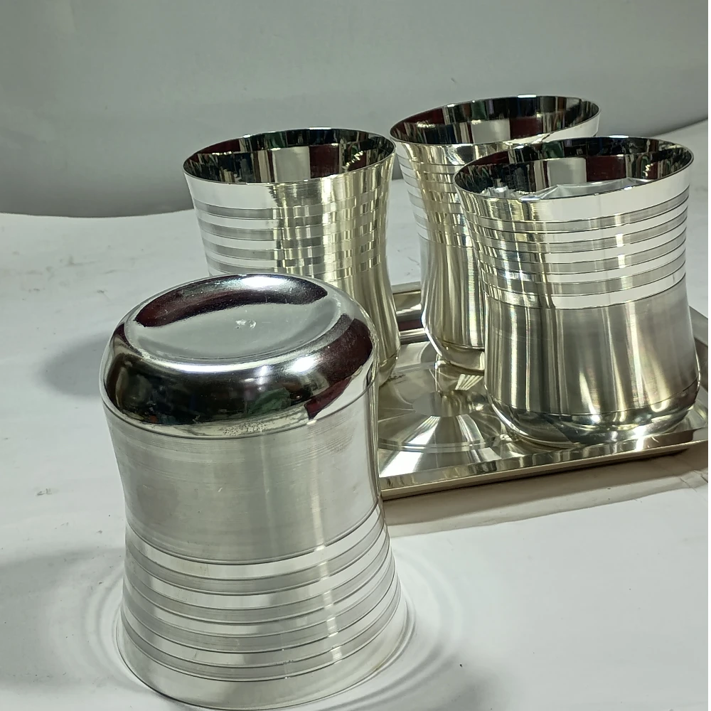 Four Glases With Tray-3.5No-Z10204