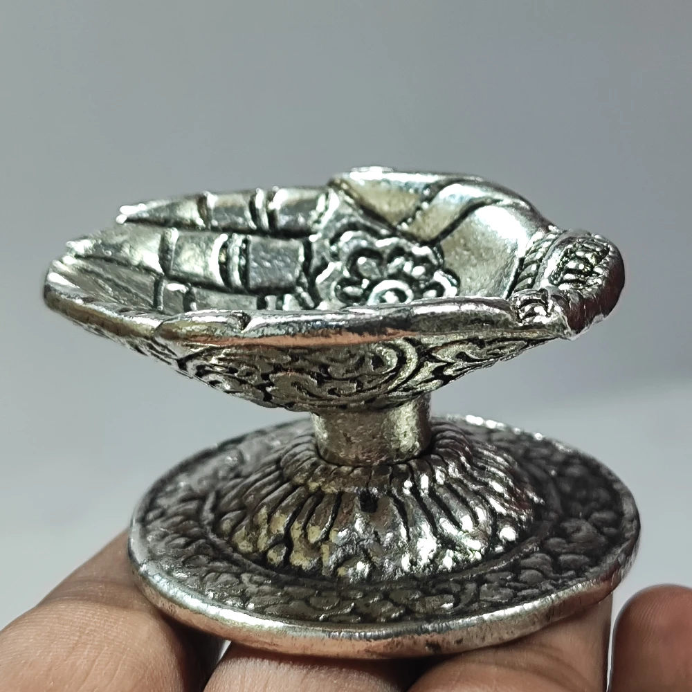 Diya with Hand-2.5No-Z07621