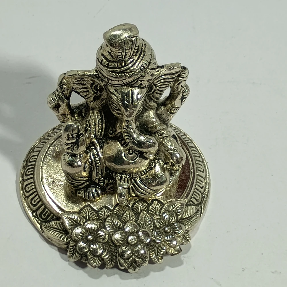 Ganesh-3.5No-Z05225