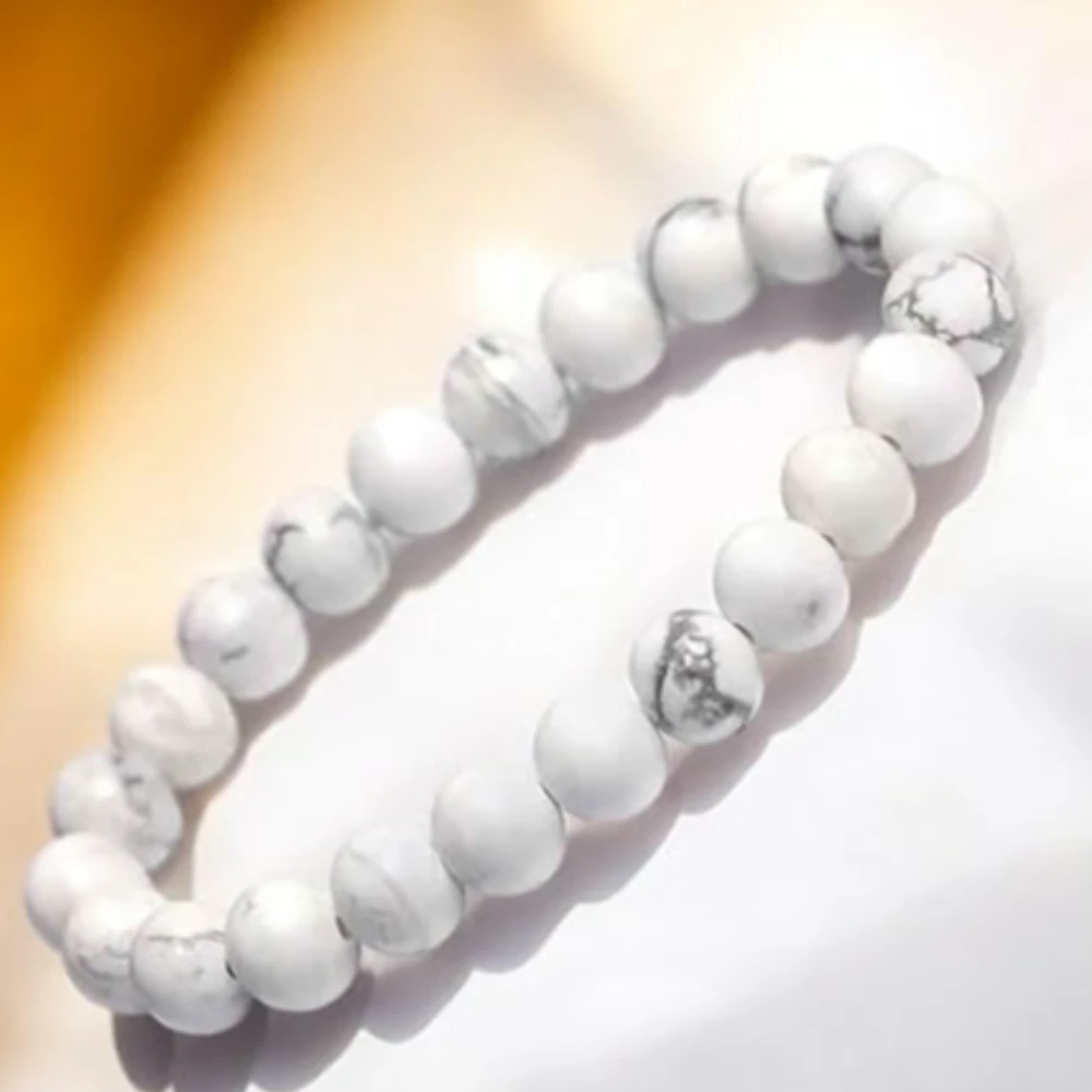 Agatesvibe Natural Certified 8mm Healing Crystal Bracelet | Unisex Stretchable Design | Chakra Balancing, Inner Peace & Abundance for Overall Well-being (Pack of 1) (Howlite)