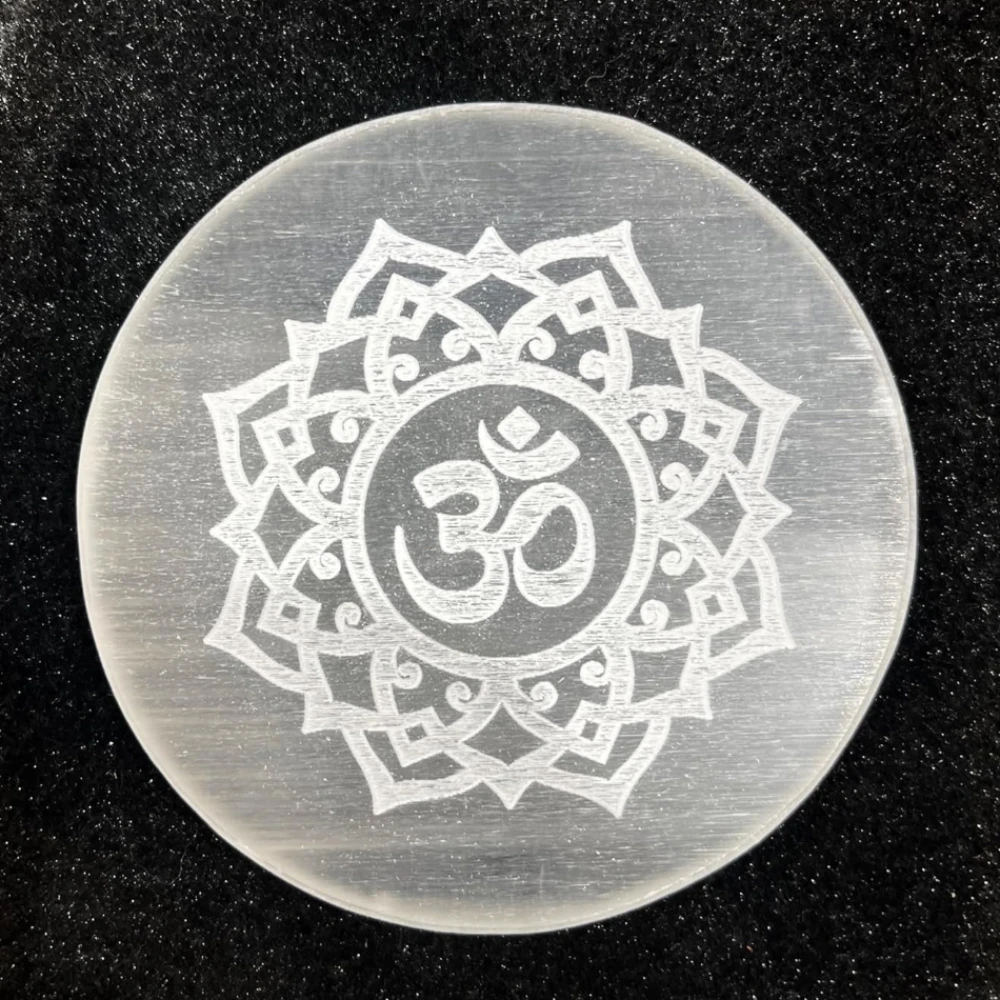 Agatesvibe Selenite Crystal Charging Plate for and Healing Stones, Selenite Crystal Plate Engraved of Life Coaster for Home Office Table Decor (OM)