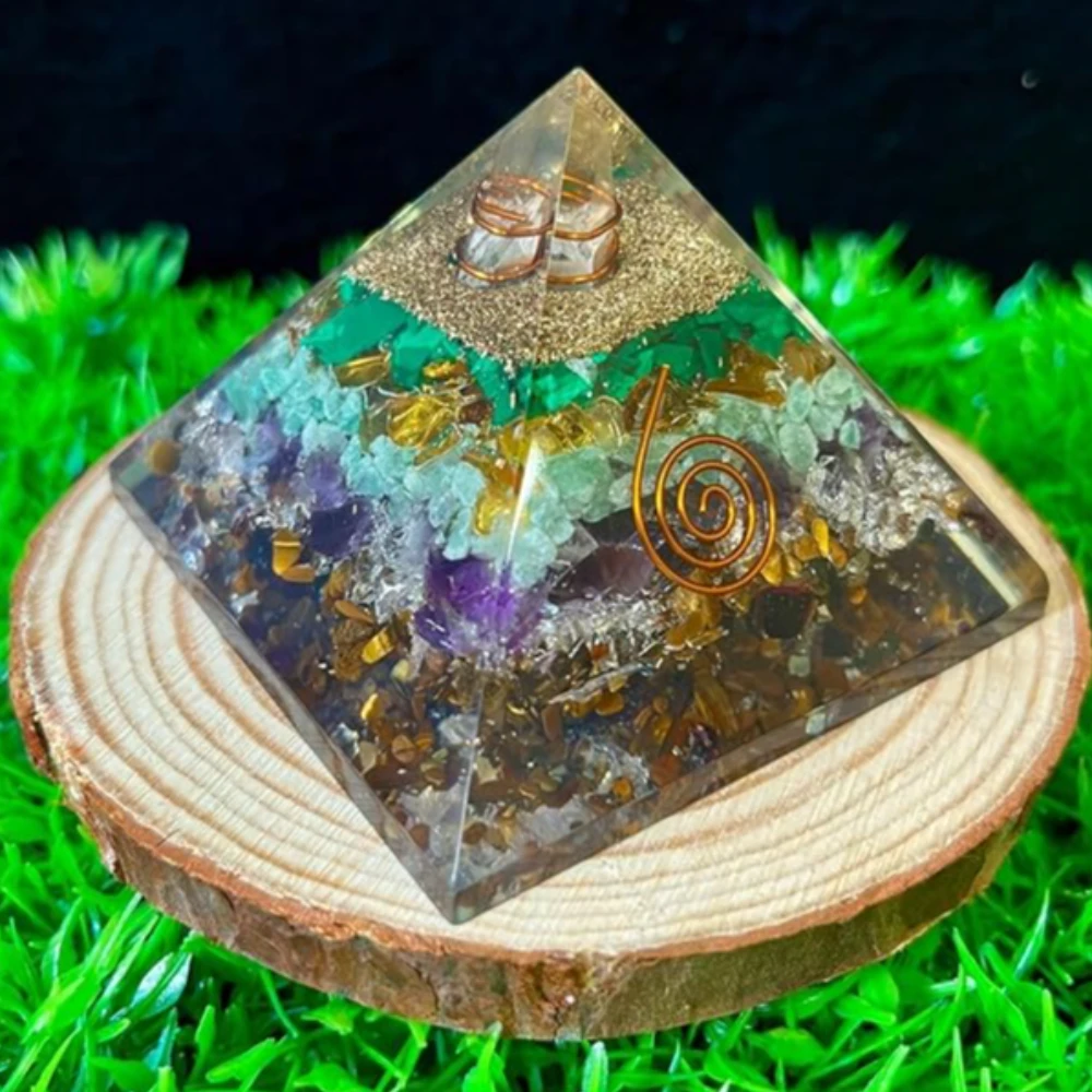 Agatesvibe Money Magnet Orgone Pyramid – Attract Wealth & Prosperity – 8-Element Energy Crystal Pyramid for Abundance, Success, Vastu, Home Decor & Gift Use (Pack of 1)