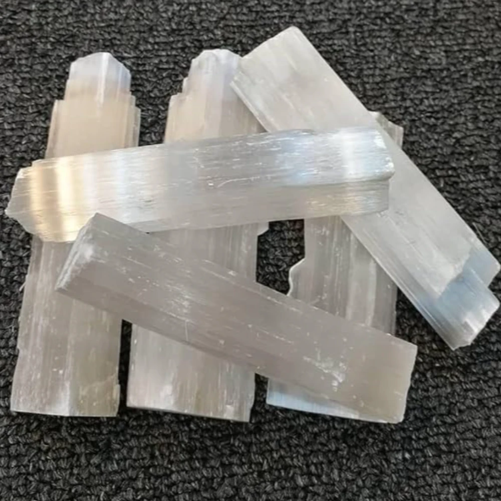 Agatesvibe Selenite Sticks Wands Bulk – 1.5–2" Each + Free Black Tourmaline & Crystal ID Card – Reiki, Chakra Healing, Protection & Positive Energy (5)
