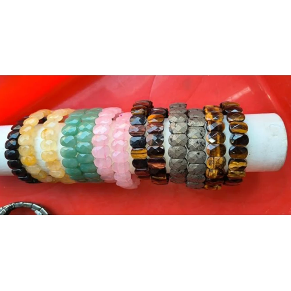 Agatesvibe Certified Reiki Healing Gemstone Bracelet – Tiger Eye, Aventurine, Amethyst & Jade Bangle Natural Tiger Eye & Amethyst Gemstone Bracelet – Vastu Expert Charged Healing Bangle (Pack of 1) (Green)