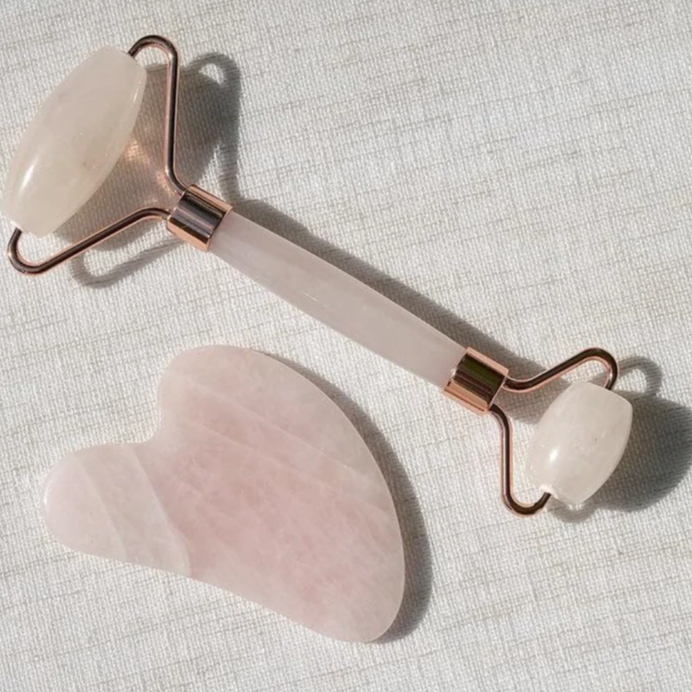 Agatesvibe Roller & Gua Sha Set, Face Roller Manual Massager,Jade Applicator for Face, Neck,Body Muscle,Relaxing, Stimulating Blood Flow, Relieve Fine Lines, Wrinkles, (Rose Quartz)