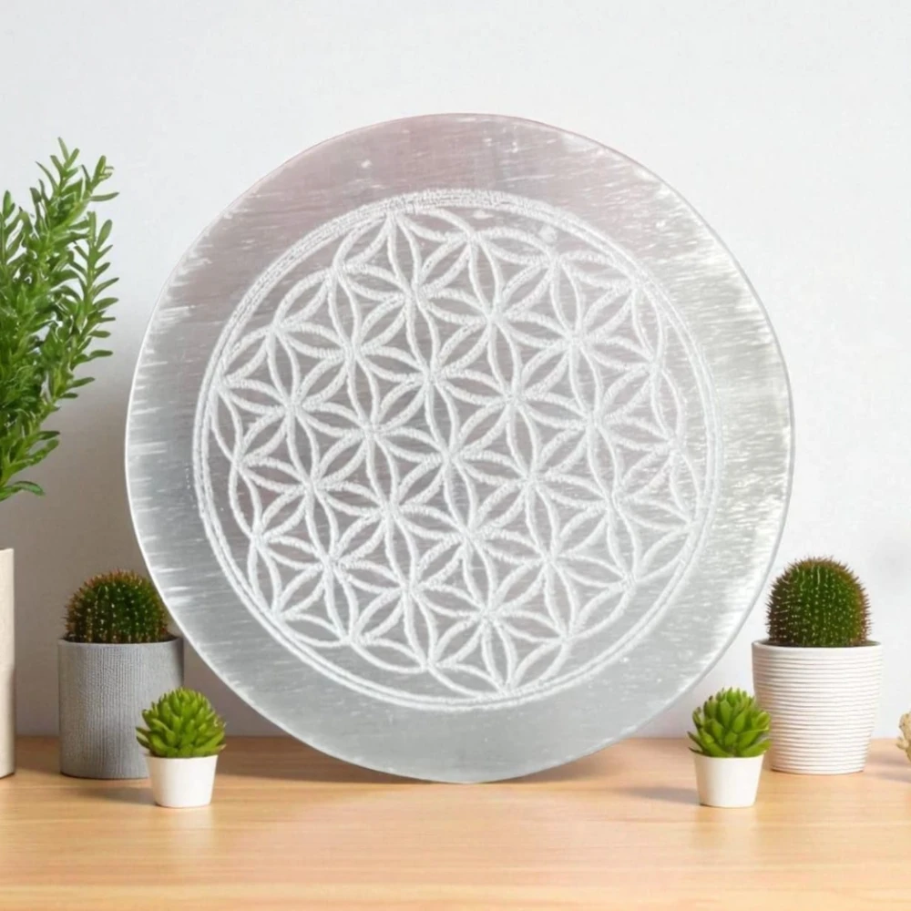 Agatesvibe Selenite Crystal Charging Plate – Engraved Sri Yantra Selenite Plate for Crystal Cleansing, Energy Recharging, & Pooja Rituals (Pack of 1) (Flower of Life, 3 Inch)