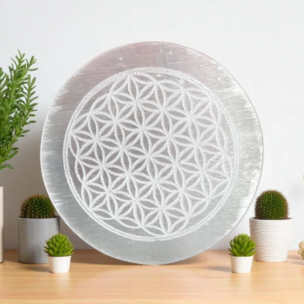 Agatesvibe Selenite Crystal Charging Plate – Engraved Sri Yantra Selenite Plate for Crystal Cleansing, Energy Recharging, & Pooja Rituals (Pack of 1) (Plain, 3 Inch)