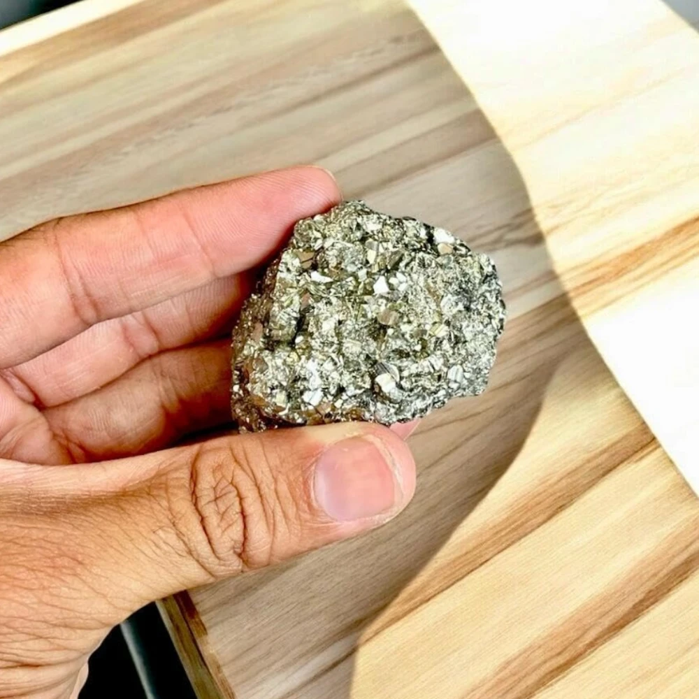 Agatesvibe Natural Energised Golden Pyrite Cluster Grade - Original Stone for Healing, Willpower, Money Manifestation, Vastu, and Business - Certified (Pack Of 1) (40-45 Gram)