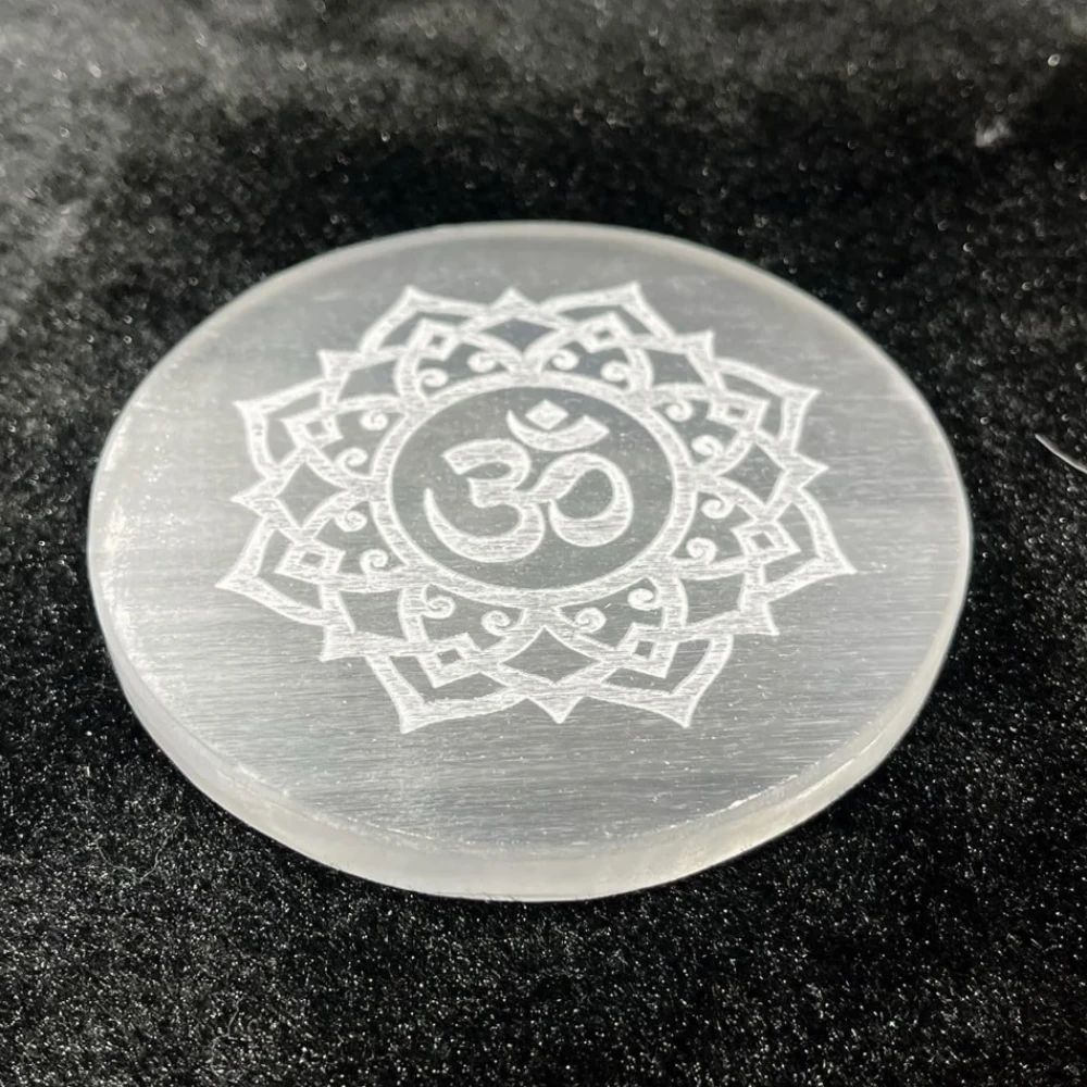 Agatesvibe Selenite Crystal Charging Plate for and Healing Stones, Selenite Crystal Plate Engraved of Life Coaster for Home Office Table Decor (OM)