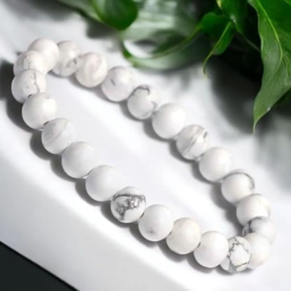 Agatesvibe Natural Certified 8mm Healing Crystal Bracelet | Unisex Stretchable Design | Chakra Balancing, Inner Peace & Abundance for Overall Well-being (Pack of 1) (Howlite)