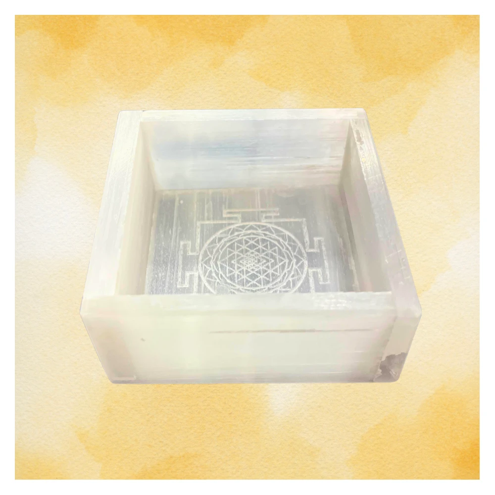 Natural Selenite Charging Box with Handcarved Shree Yantra