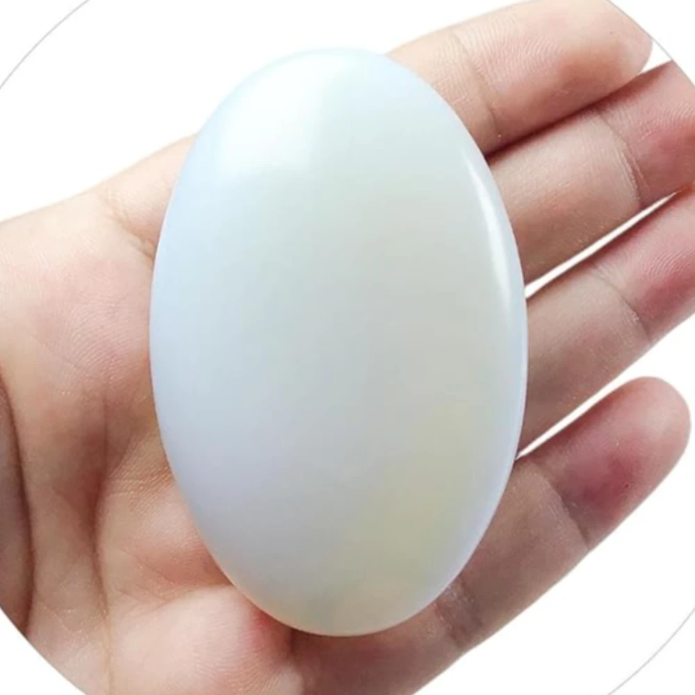 Agatesvibe Natural Palm Stone Crystal – Polished Chakra Reiki Healing Oval Worry Stone for Anxiety & Stress Relief Therapy (Pack of 1) (White)