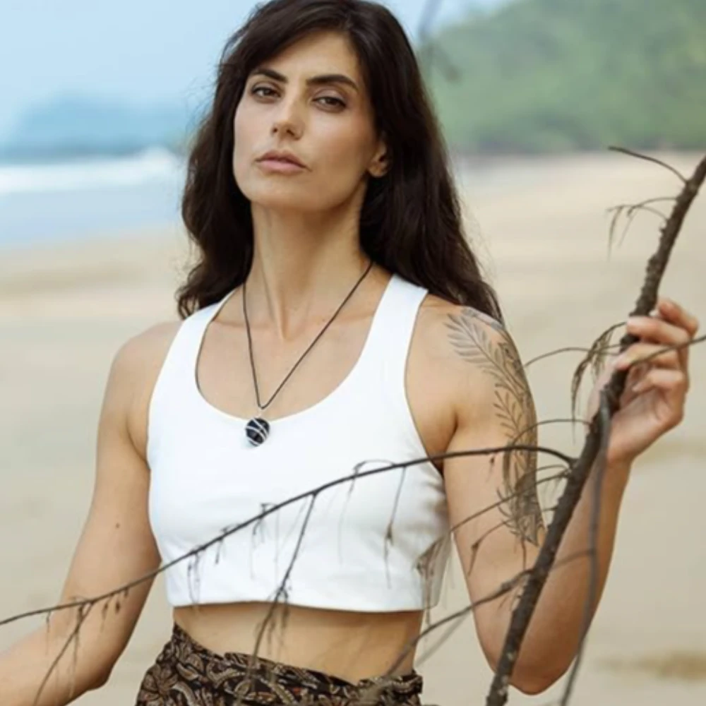Agatesvibe Healing Crystal Pendant Necklace for Women – Handmade Jewelry with Ethically Sourced Genuine Crystals & Healing Stones (Pack of 1) (Obsidian)