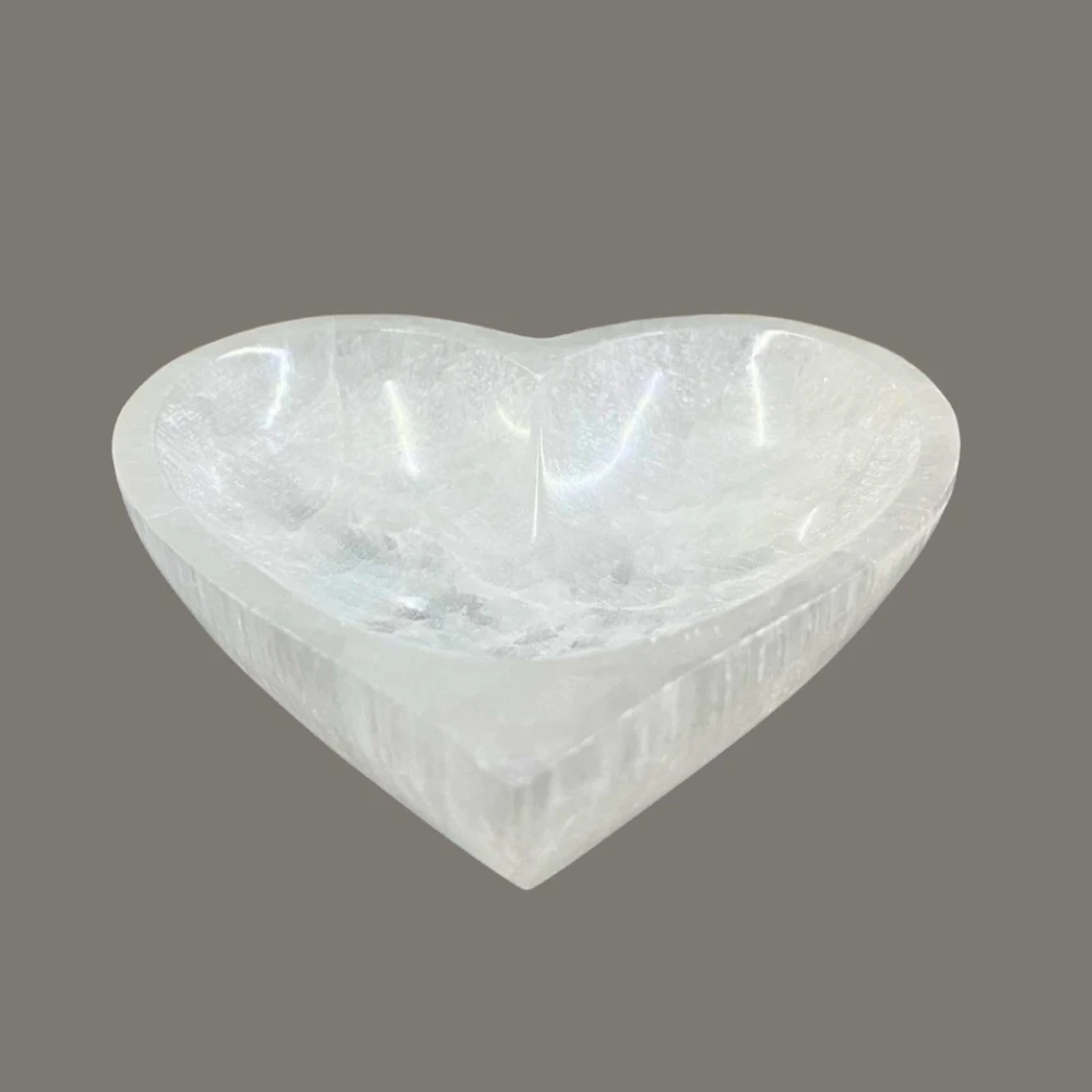 Agatesvibe 4 Inch Selenite Bowl | Hand-Carved Heart Shape Crystal Bowl | Selenite Charging Bowl for Cleansing, Charging & Smudging | Healing Stone Holder for Crystals, Decor & Gift (Pack of 1)