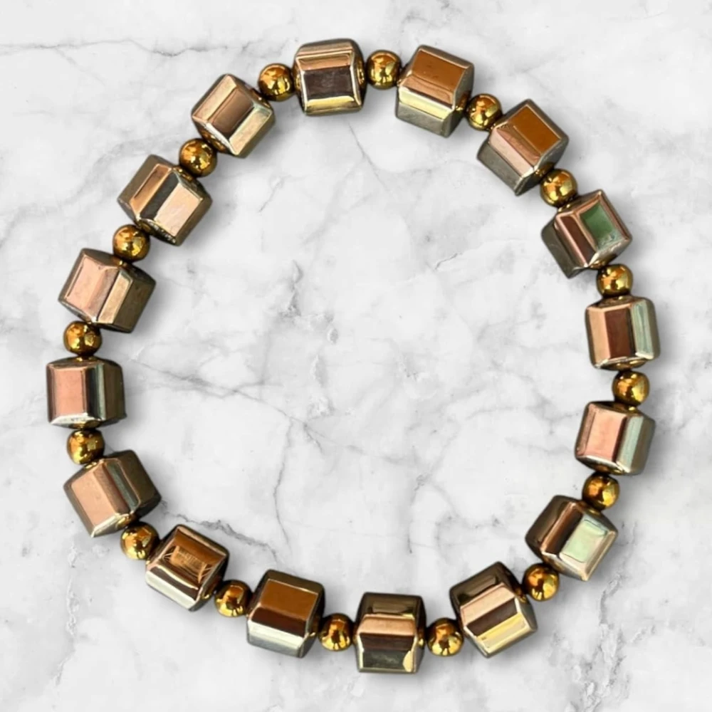 Agatesvibe Certified Golden Pyrite Bracelet for Men & Women – Natural Cubic Beads – pyrite Crystal Stone – Payright Healing Bracelet – Unisex Certified Energy Crystal Jewelry