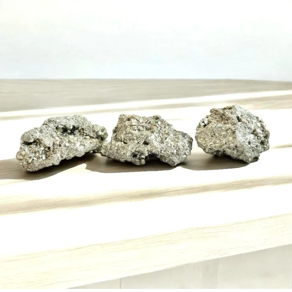 Agatesvibe Natural Energised Golden Pyrite Cluster Grade - Original Stone for Healing, Willpower, Money Manifestation, Vastu, and Business - Certified (Pack Of 1) (40-45 Gram)