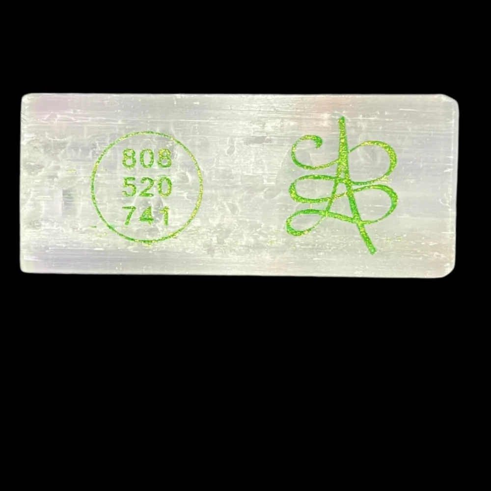 Agatesvibe Selenite Crystal Money Switch Word & Zibu Symbol of Square Plate Shap Metaphysical Energy, Natural Cleansing & Protection, Healing Crystals for Meditation & Home Decor 3.5 Inch (Pack of 1)