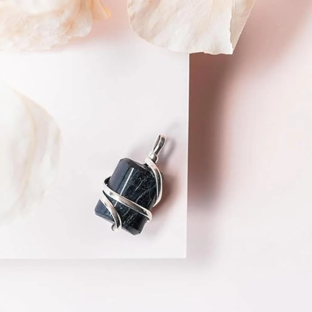 Agatesvibe Healing Crystal Pendant Necklace for Women – Handmade Jewelry with Ethically Sourced Genuine Crystals & Healing Stones (Pack of 1) (Black Tourmaline)