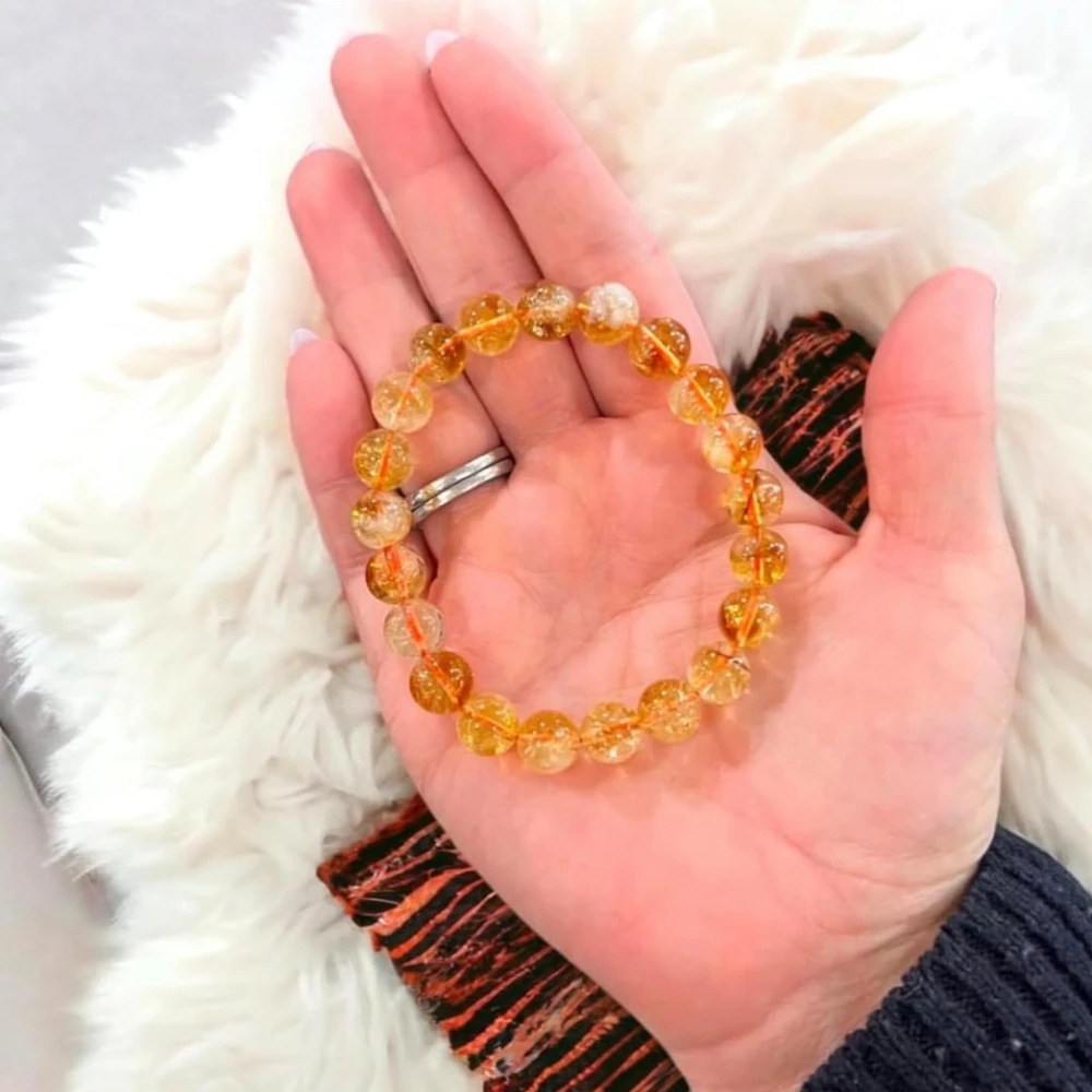 Agatesvibe Natural Yellow Citrine Quartz Crystal Faceted Round Beads Bracelet - 8mm AAAA Quality (PACK OF 1)