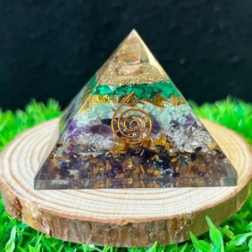 Agatesvibe Money Magnet Orgone Pyramid – Attract Wealth & Prosperity – 8-Element Energy Crystal Pyramid for Abundance, Success, Vastu, Home Decor & Gift Use (Pack of 1)