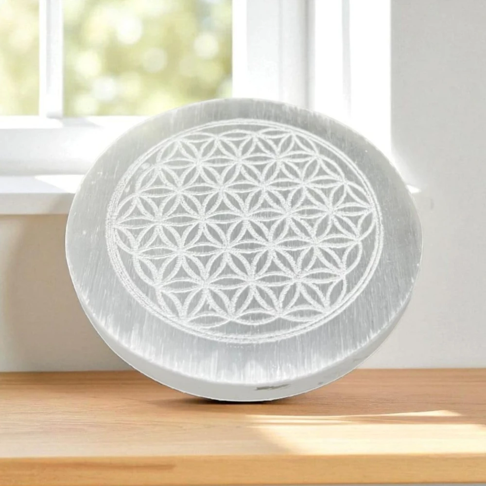 Agatesvibe Selenite Crystal Charging Plate – Engraved Sri Yantra Selenite Plate for Crystal Cleansing, Energy Recharging, & Pooja Rituals (Pack of 1) (Flower of Life, 3 Inch)